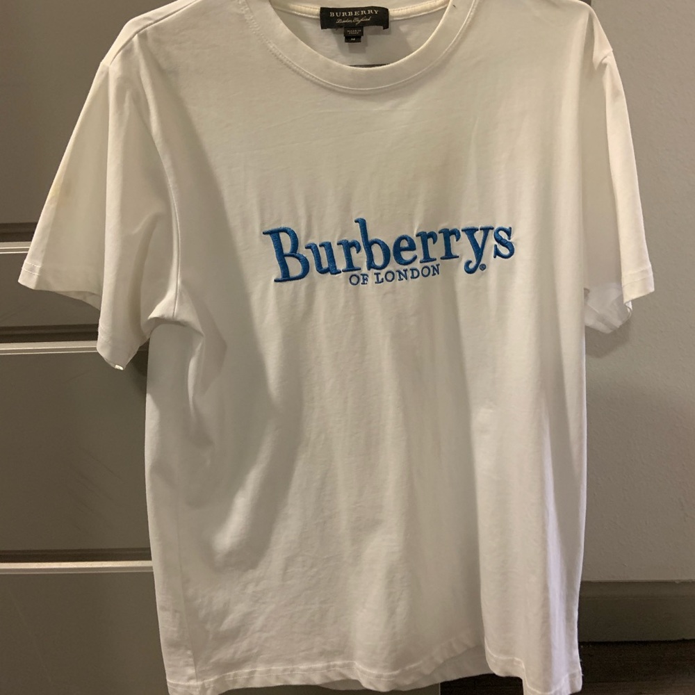 Burberry Logo Tee Size M